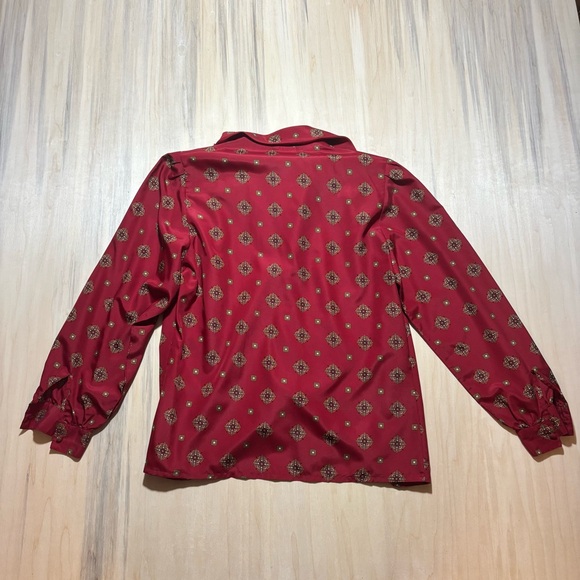 Vintage 80’s Koret Red Patterened Blouse with Bow-Tie Neckline - Picture 7 of 9